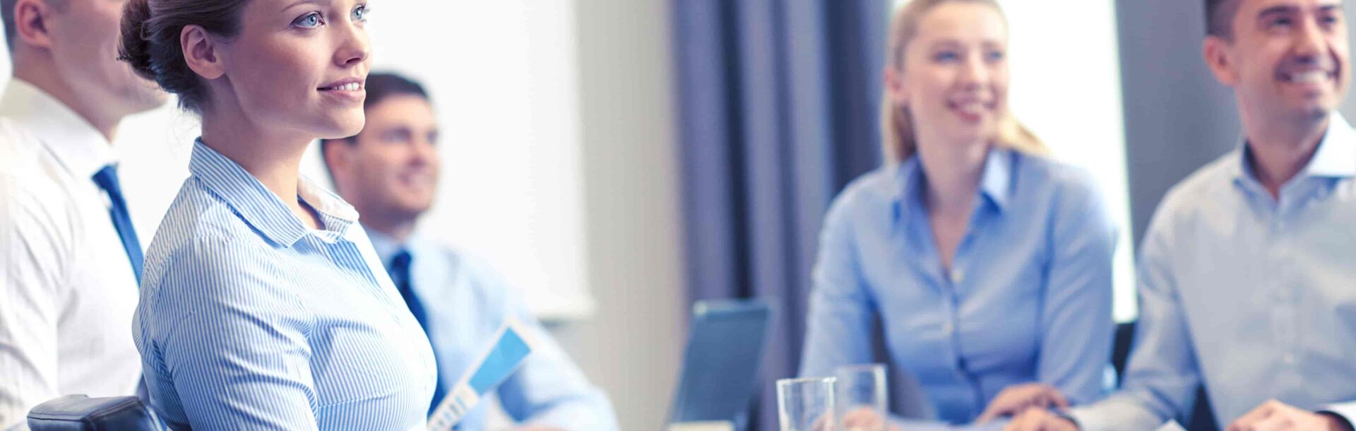 3 persono che studiano per il corso di project management IPMA level d